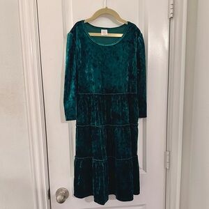 Girls Velvet Emerald Green Long Sleeve Dress